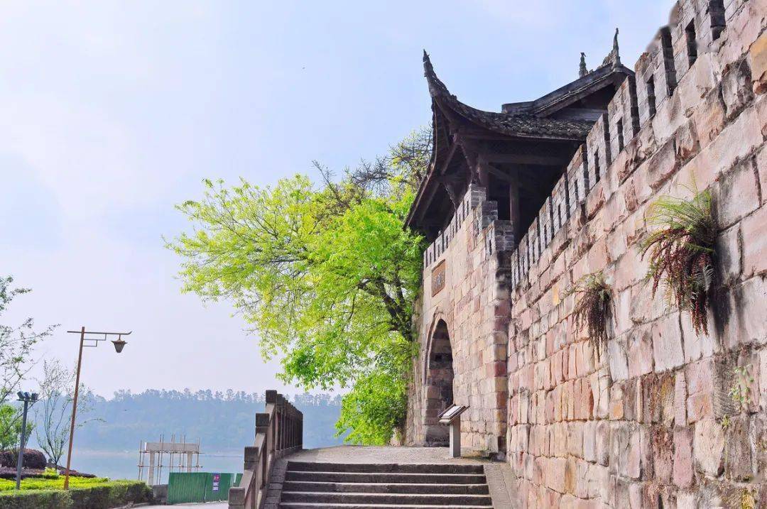南山木棧道_南山木匾_南山寺牌匾